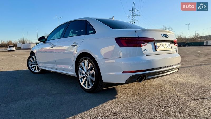 Седан Audi A4 2018 в Києві