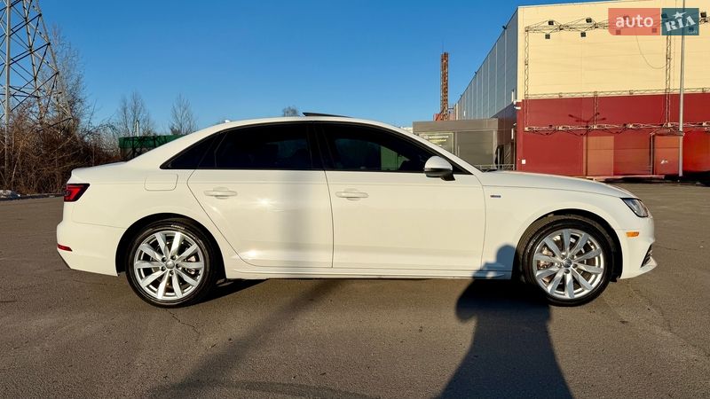 Седан Audi A4 2018 в Києві