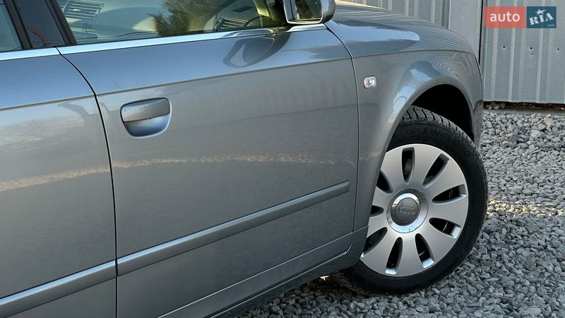 Седан Audi A4 2005 в Самборе
