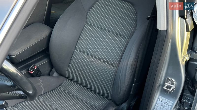 Седан Audi A4 2005 в Самборе