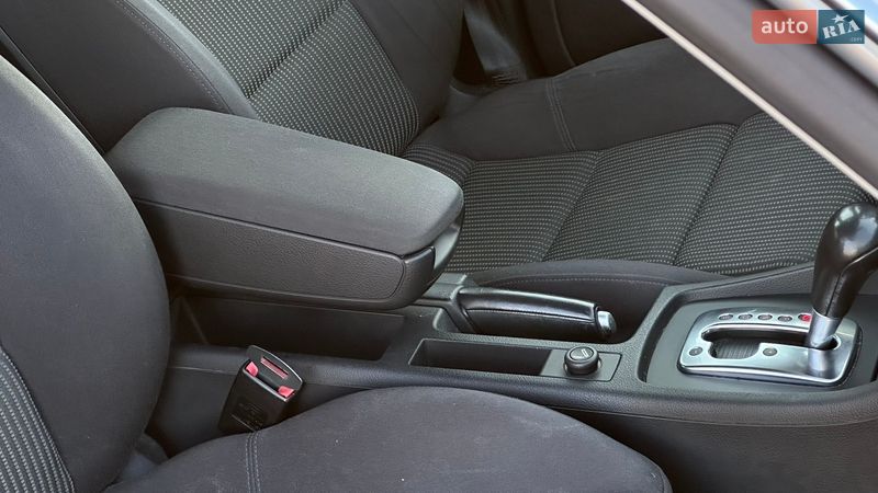 Седан Audi A4 2005 в Самборе