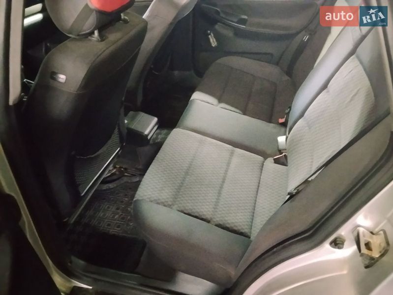 Универсал Audi A4 2000 в Хмельницком