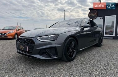 Седан Audi A4 2023 в Ужгороде