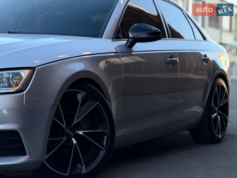 Седан Audi A4 2016 в Одесі