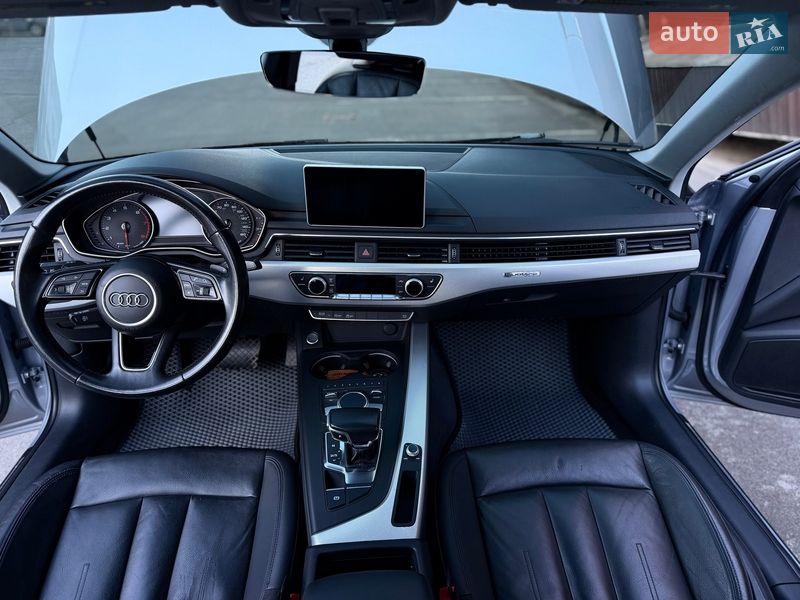 Седан Audi A4 2016 в Одесі