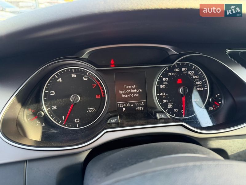 Седан Audi A4 2014 в Ивано-Франковске
