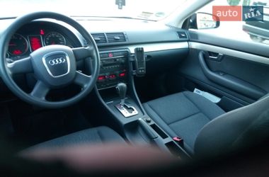 Седан Audi A4 2005 в Черновцах