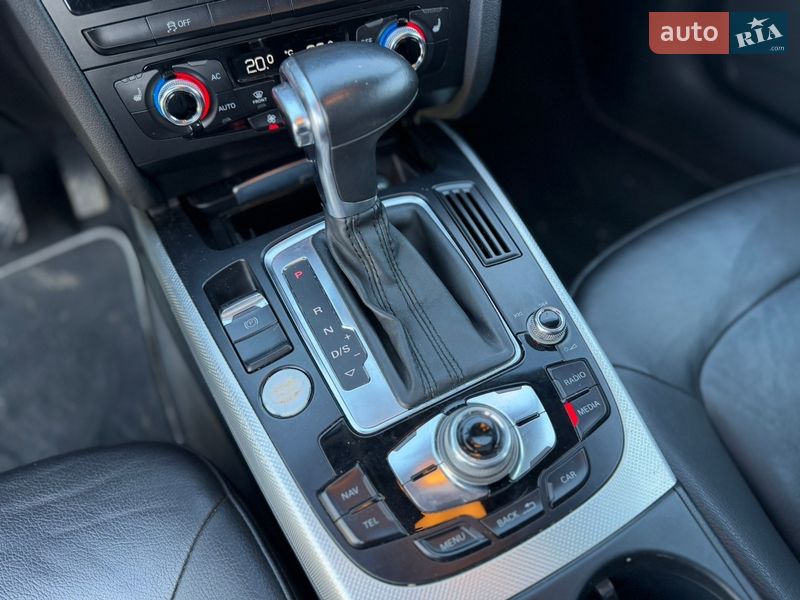 Седан Audi A4 2013 в Києві