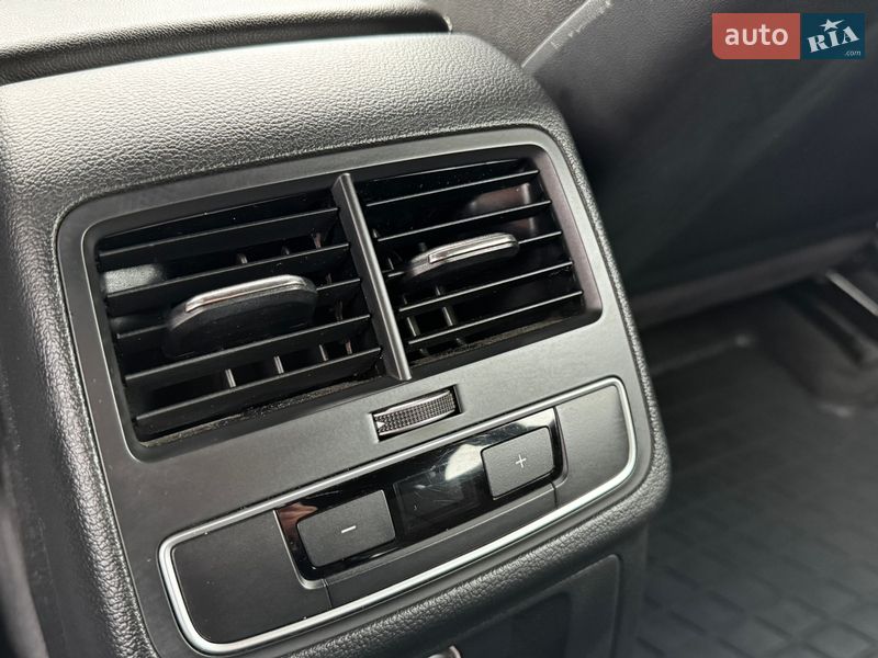 Универсал Audi A4 2016 в Запорожье