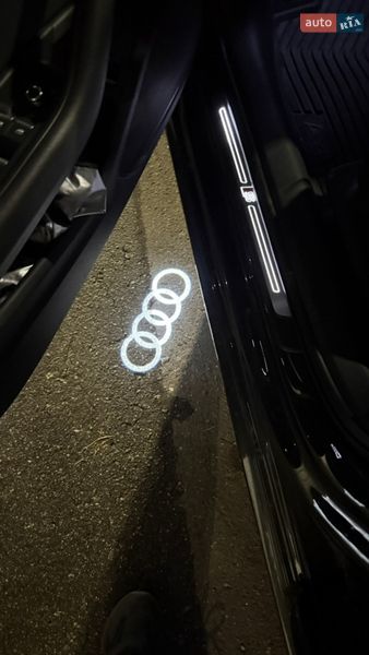 Седан Audi A4 2018 в Вінниці