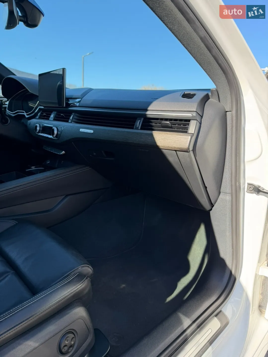 2022 Audi A4 - мініатюра 8
