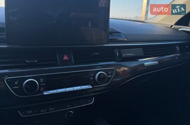 Седан Audi A4 2023 в Золочеве