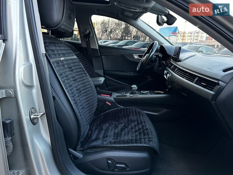 Седан Audi A4 2017 в Львові