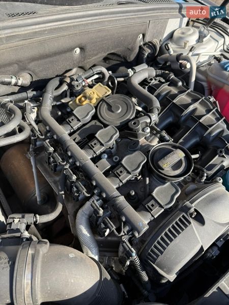 Седан Audi A4 2014 в Кременчуці