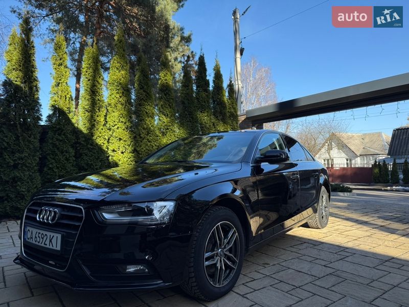 Седан Audi A4 2013 в Києві фото 2 Седан Audi A4 2013 в Києві