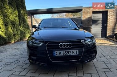 Седан Audi A4 2013 в Киеве