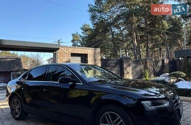 Седан Audi A4 2013 в Киеве