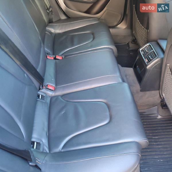 Седан Audi A4 2013 в Пирятине