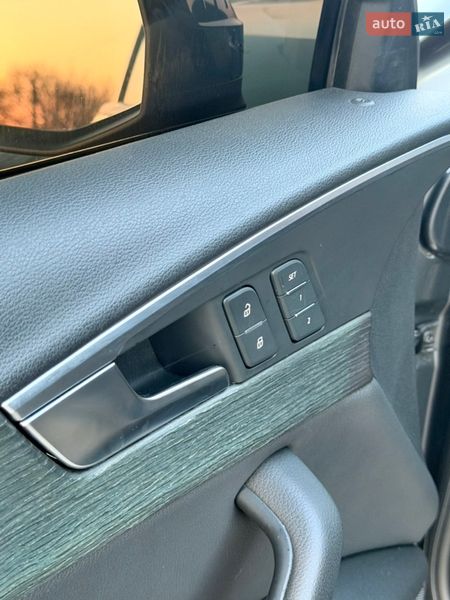 Седан Audi A4 2017 в Харькове