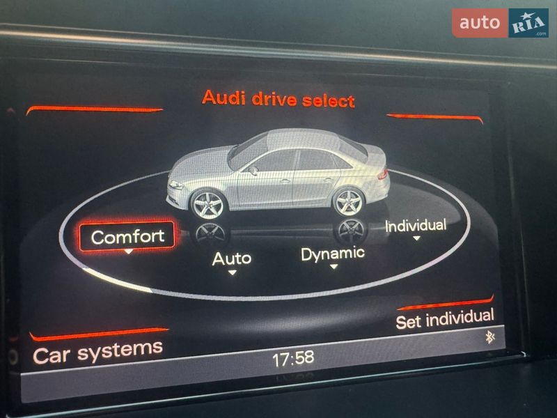 Седан Audi A4 2014 в Стрию