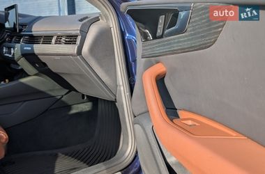 Седан Audi A4 2020 в Чернигове