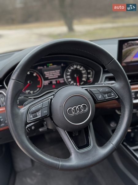 Седан Audi A4 2020 в Днепре