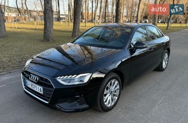 Седан Audi A4 2021 в Киеве