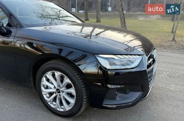 Седан Audi A4 2021 в Киеве