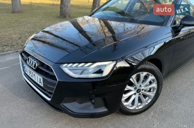 Седан Audi A4 2021 в Киеве