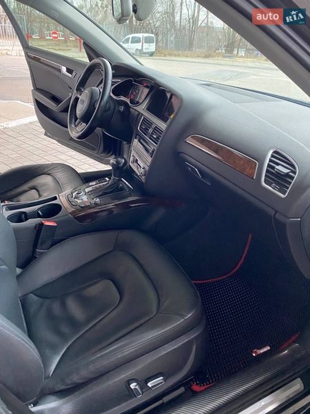 Седан Audi A4 2014 в Житомирі