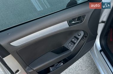 Седан Audi A4 2011 в Днепре