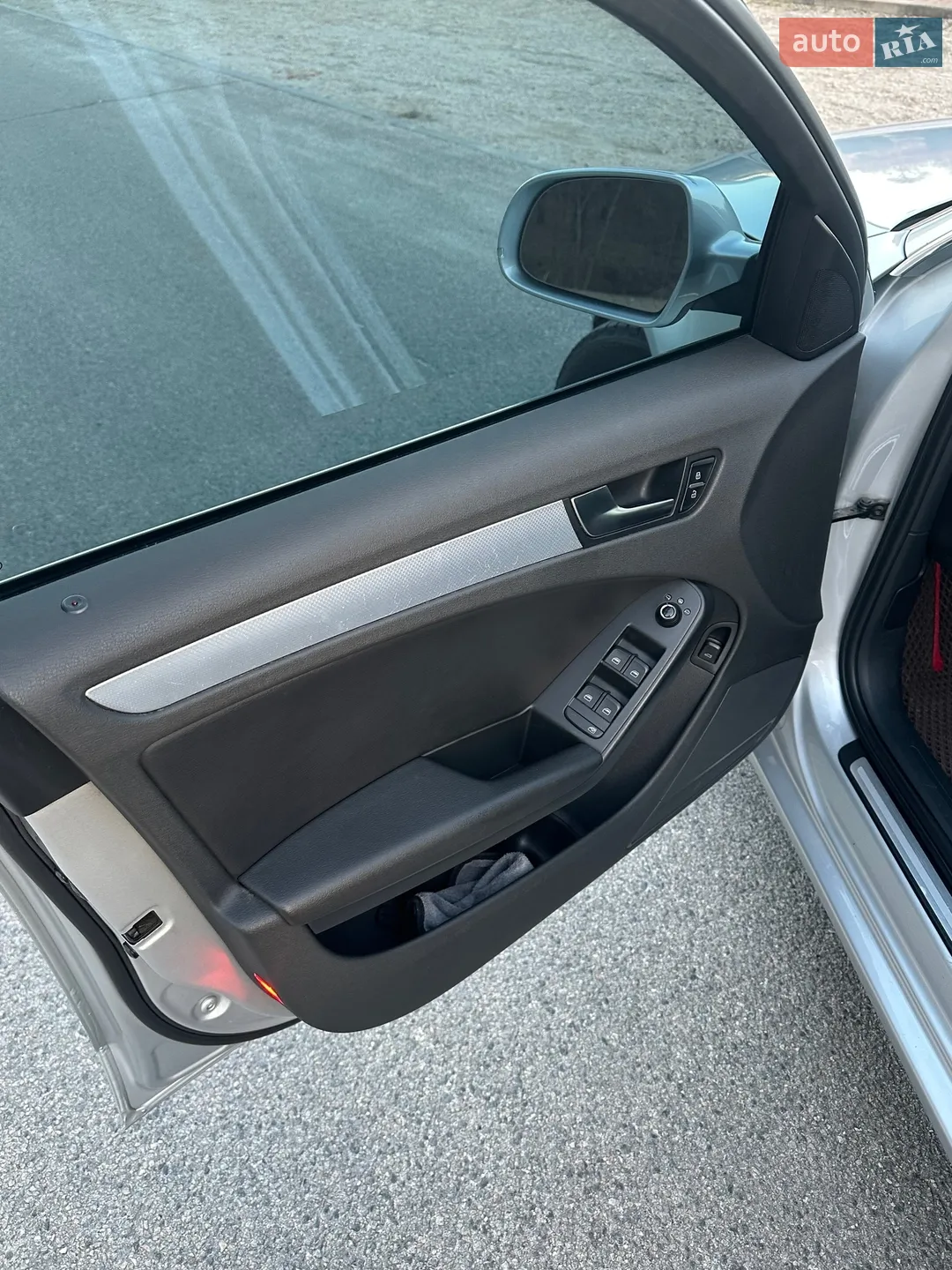 2011 Audi A4 - мініатюра 10
