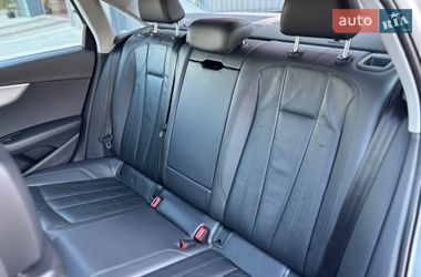 Седан Audi A4 2015 в Дубно