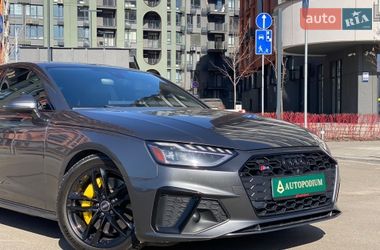 Седан Audi A4 2020 в Киеве