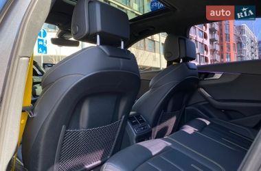 Седан Audi A4 2020 в Киеве