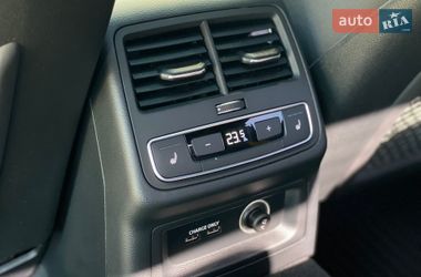 Седан Audi A4 2020 в Киеве