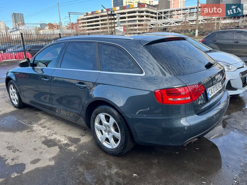 Универсал Audi A4 2009 в Киеве