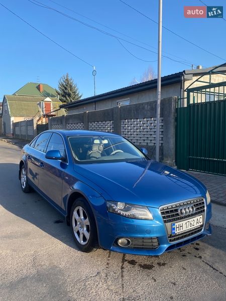 Седан Audi A4 2009 в Одесі