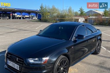 Седан Audi A4 2015 в Ивано-Франковске