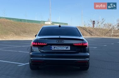 Седан Audi A4 2021 в Киеве
