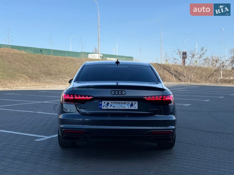 Седан Audi A4 2021 в Киеве