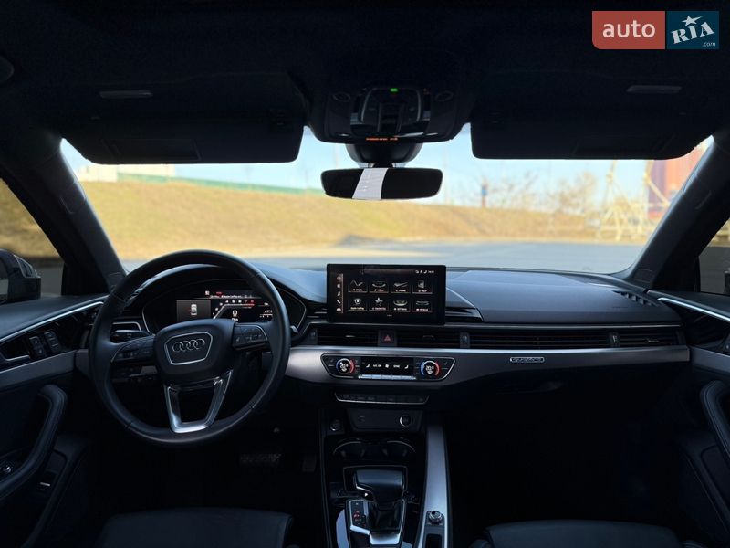 Седан Audi A4 2021 в Киеве