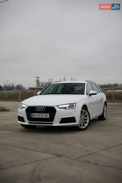 Универсал Audi A4 2017 в Одессе