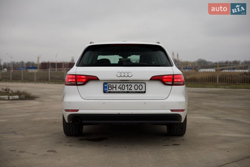 Универсал Audi A4 2017 в Одессе