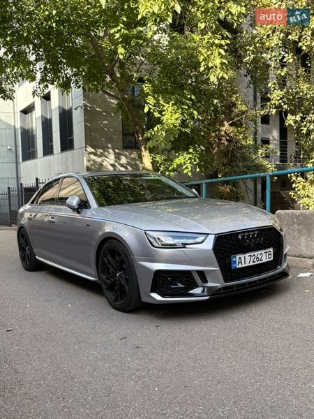 Седан Audi A4 2018 в Киеве