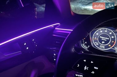 Седан Audi A4 2017 в Глухове