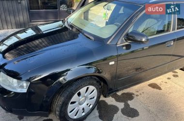 Универсал Audi A4 2004 в Емильчине