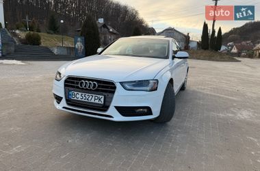 Седан Audi A4 2013 в Винниках