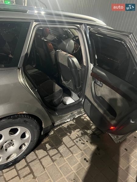 Универсал Audi A4 2002 в Киеве
