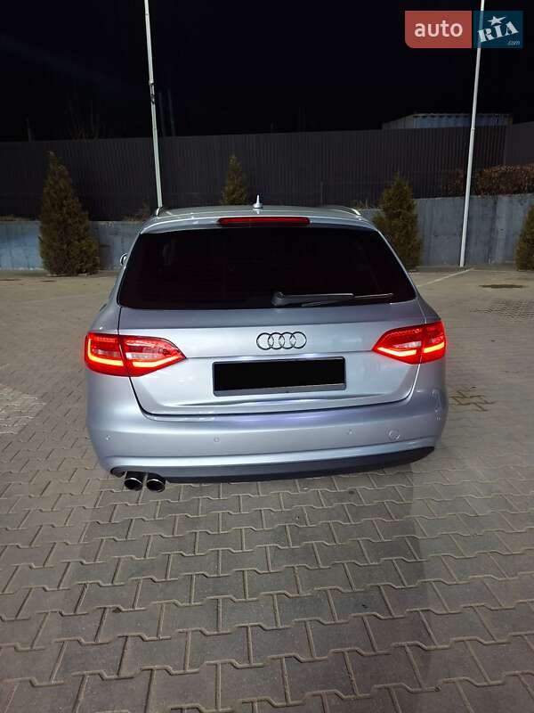 Універсал Audi A4 2014 в Чернівцях